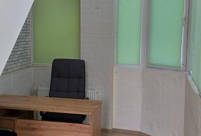 Birou, de 10 mp, în Apărătorii Patriei - 2