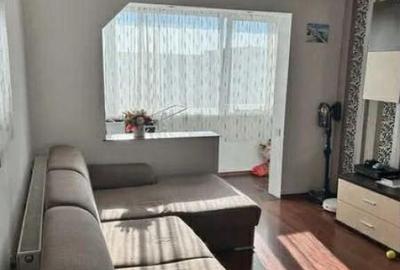 Apartament 2 camere, decomandat - zona Astra