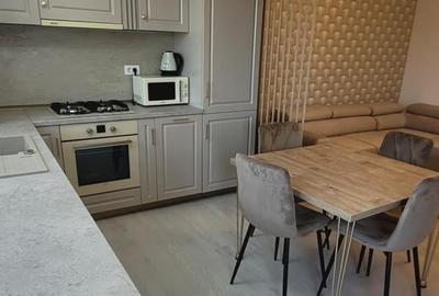 Apartament cu 2 camere semidecomandat, mobilat în Vișani - 3