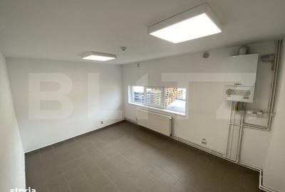 Spațiu comercial, de 322 mp, în Central - 11