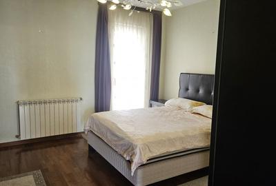 Apartament cu 3 camere decomandat în Peninsula - 8