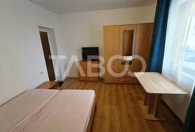 Garsonieră decomandată, mobilată în Trei Stejari - 7