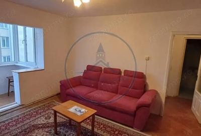 Apartament cu 2 camere semidecomandat în Decebal - 5