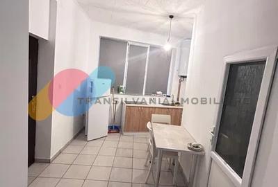 Apartament 1 camera, 60 mp, parcare si curte - str. Traian, zona Mihai Viteazu Apartament 1 camera, 60 mp, parcare si curte - str. Traian, zona Mihai Viteazu - 4