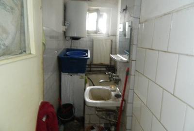 Apartament cu 2 camere nedecomandat, mobilat în Vest - 3