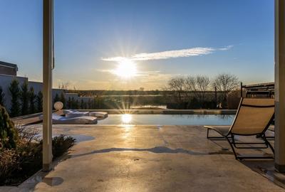 Vila Escapada | Piscină & Garaj pentru Barcă - 3