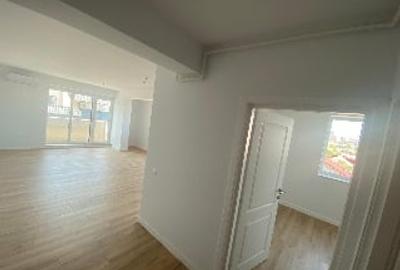 Apartament cu 2 camere semidecomandat în Apărătorii Patriei - 3