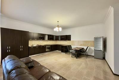 Casă individuală cu 7 camere cu Canalizare în Tomis II - 15