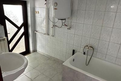 Casă de închiriat în zona Faleza Nord - 14