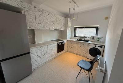 Casa spatioasa de inchiriat / vanzare in Complex Liziera de Lac - Frumusani - 9