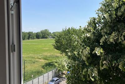 Apartament cu 3 camere decomandat în Sud - 1