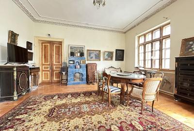 Apartament cu 5 camere semidecomandat în Ultracentral - 2