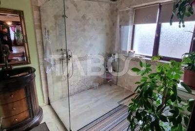 Casă cu 4 camere cu Teren 560 Mp în Central - 13