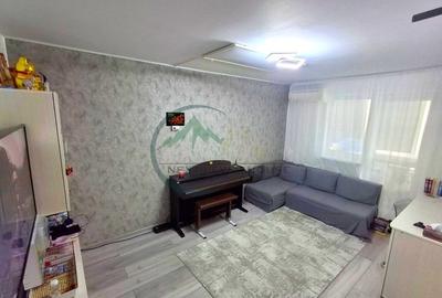 Apartament 3 camere, Astra