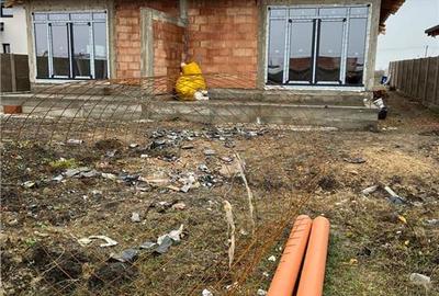 Duplex cu 3 camere cu Canalizare în Moșnița Veche - 4