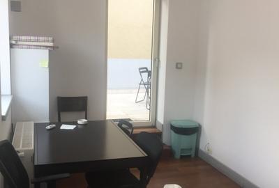 Vilă de închiriat – Piața Victoriei | Str. Grigore Alexandrescu nr. 36 - 17