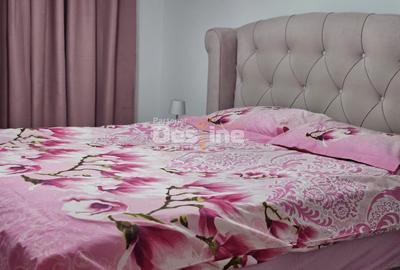 Apartament cu 2 camere decomandat în Tractorul