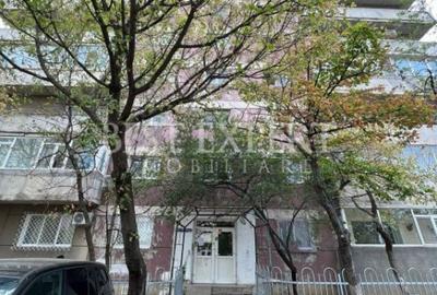 Apartament cu 2 camere decomandat în Mihai Bravu