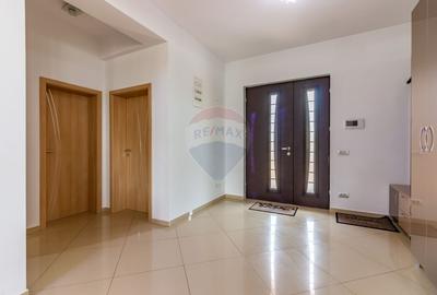 Casa / Vila cu 4 camere de vanzare Corbeanca - 8
