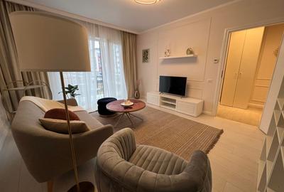 Apartament cu 3 camere semidecomandat în Berceni - 1