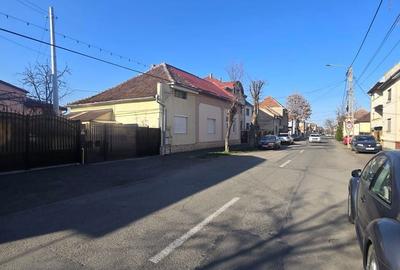 Casă cu 2 camere cu Teren 2 Mp în Central - 13
