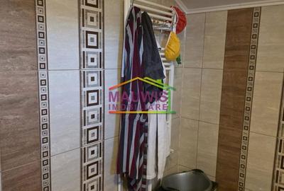 Casă cu 6 camere cu Teren 251 Mp în Central - 2