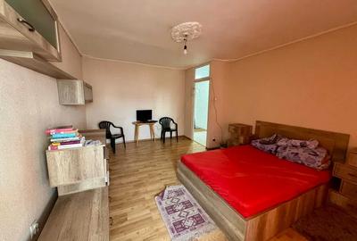 VITAN Mall DRISTOR METROU PARC,bloc 1988 AMENAJATA,DECOMANDATA - 1