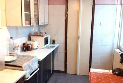 Apartament cu 4 camere decomandat în Central - 11