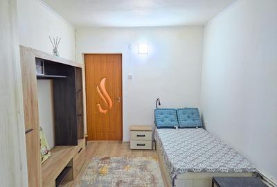 GARSONIERA DE INCHIRIAT - TRAIAN, ETAJUL 1 - 2