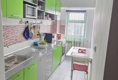 Garsonieră decomandată în Baba Novac