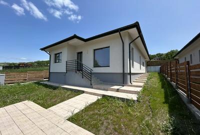 Casa parter, de vanzare, 4 camere, 2 bai - Finalizata, Valea Lupului, Iasi