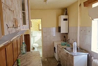 Apartament 2 camere, zona Eroilor, Blaj - 3