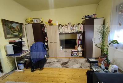 Apartament cu 3 camere decomandat în UTA