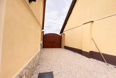 Casa saseasca Sanpetru restaurata total 2083 mp teren - 6