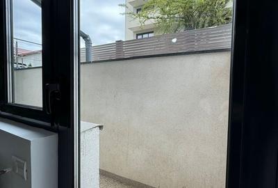 Apartament cu 2 camere decomandat în Berceni - 8