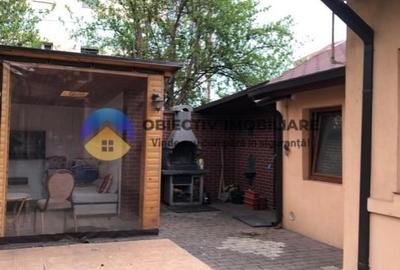 Casă individuală cu 3 camere cu Canalizare în Central - 18