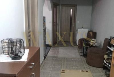 Apartament de vanzare 2 camere decomandat, zona Eroilor , Floresti - 6