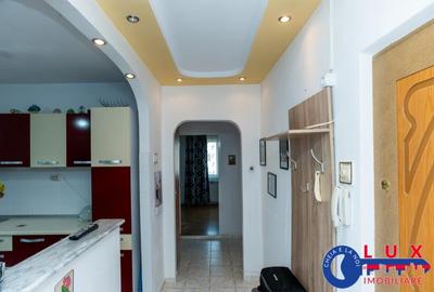 ID 3601 Apartament 3 camere - Strada Sabinelor - 6