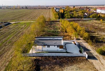 Casa 4+4 camere 250mp | 0 comision | Tancabesti | Parter + Demisol | 564mp teren - 4