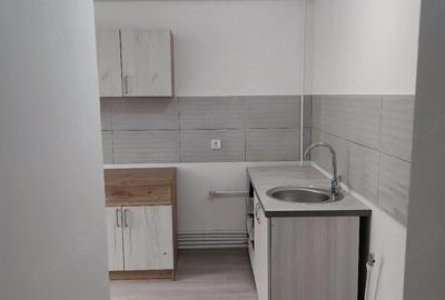 Apartament cu 2 camere decomandat în Micro 19 - 3