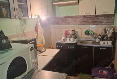 Casă cu 4 camere cu Teren 600 Mp în Săvârșin - 4