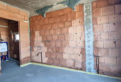 Casă individuală cu 4 camere cu Canalizare în Nord - 9