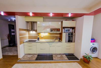 Apartament de vanzare in zona ultracentrala - 2