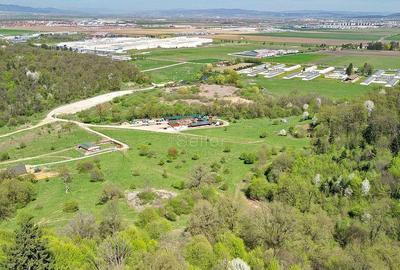 Teren de 5500 mp, în Cristian - 7