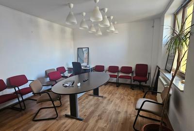 Casă cu 12 camere cu Canalizare în Dorobanți - 3