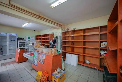 Spatiu comercial, de inchiriat, in Iosia, str. Vasile Parvan - 3