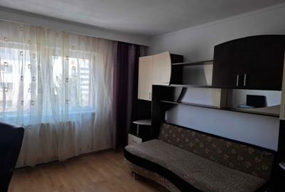 Apartament cu 3 camere decomandat în Răcădău - 5
