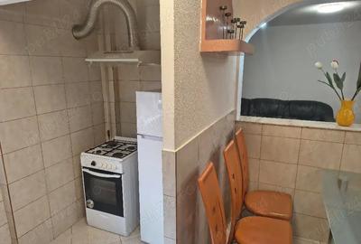 Inchiriez apartament 2 camere Micalaca Arad - 4
