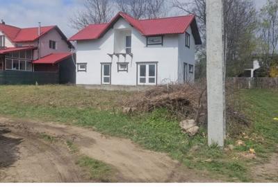 Casă cu 4 camere cu Teren 460 Mp în Brebu - 4