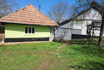 Casă cu 4 camere în Urmeniș - 3